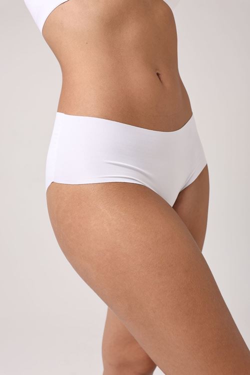 Leswear Bato Külot Lazer Kesim – Şeffaf ve Konforlu Beyaz Bato Külot