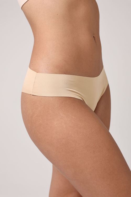 Leswear Brazilian Külot Lazer Kesim Ten Renk – Zarif ve Konforlu Brazilian Külot