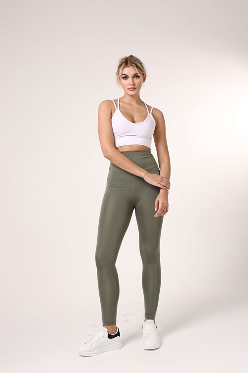 Leswear Tayt Yeşil Renk – Şık ve Konforlu Günlük Tayt