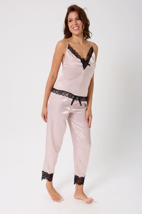 Leswear Pijama Takımı Ekru Renk – Şık ve Konforlu Pijama Takımı